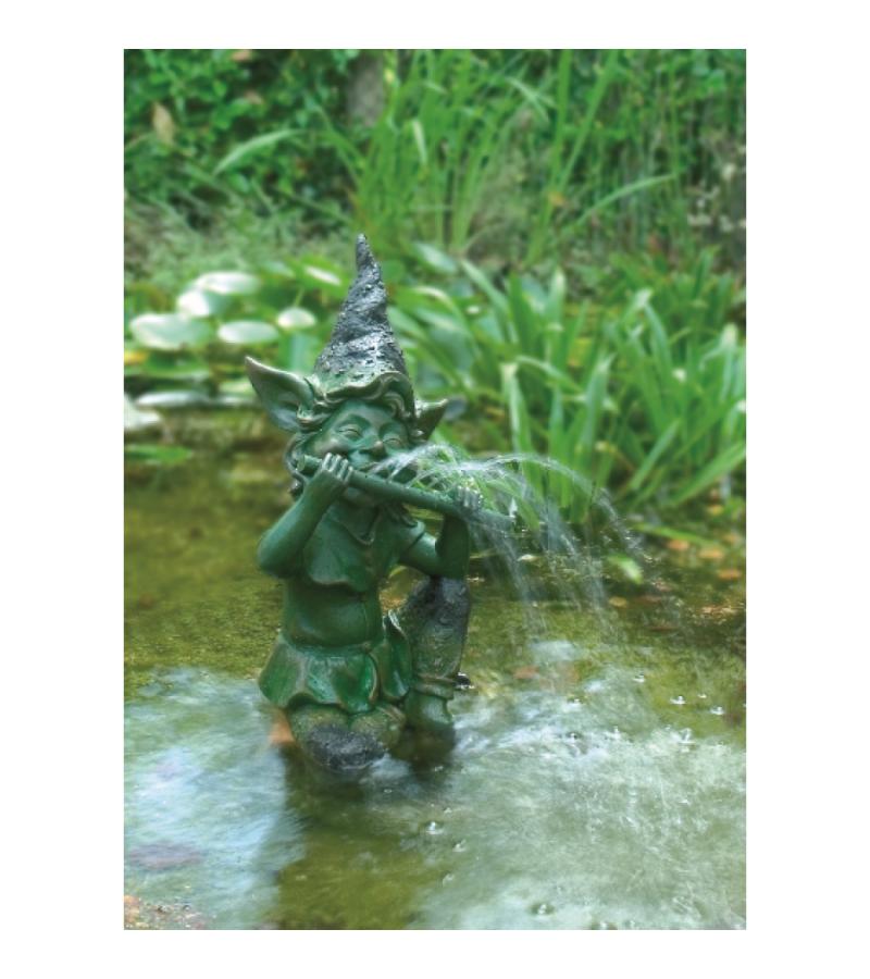 Aardmannetje met fluit spuitfiguur