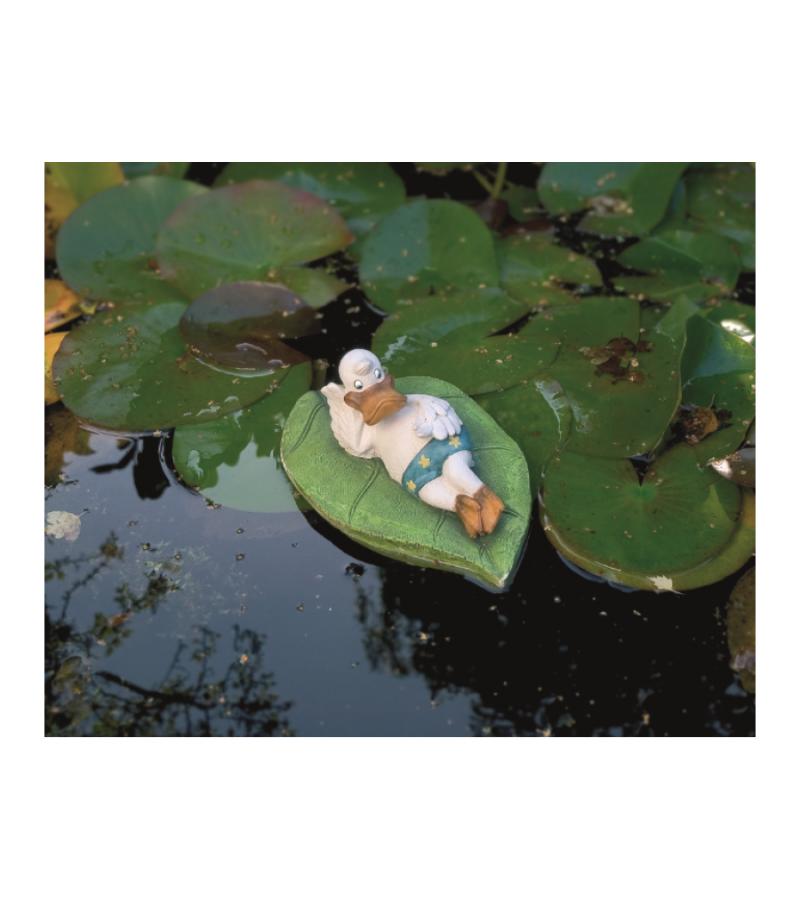 Eend liggend op een blad 1 drijffiguur
