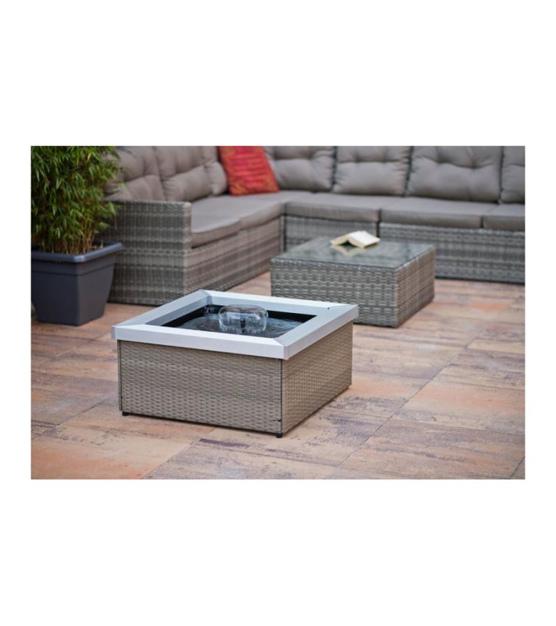 Amora Daveport terrasvijver